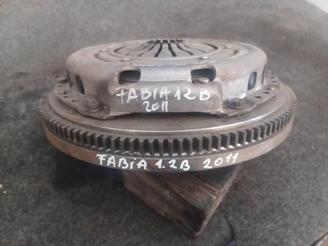 bontott SKODA FABIA II Kuplung Szett (Szerkezet, Tárcsa)