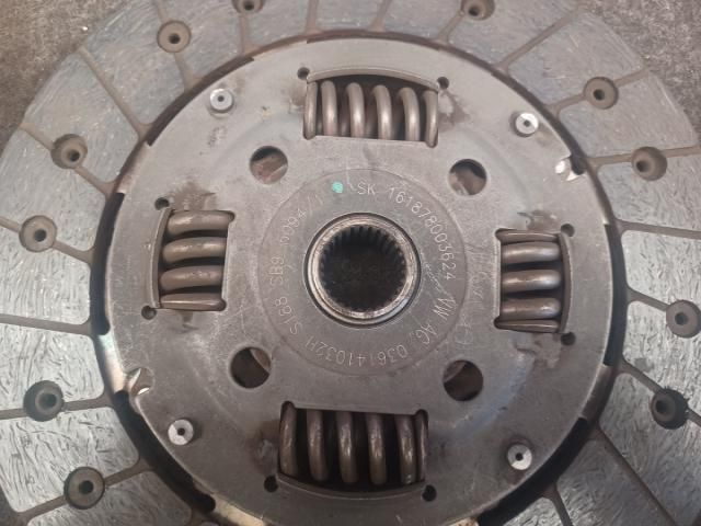 bontott SKODA FABIA II Kuplung Szett (Szerkezet, Tárcsa)