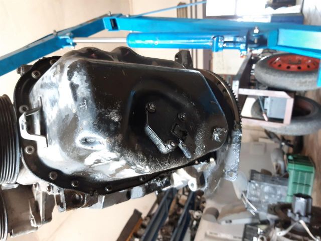 bontott SKODA FABIA II Motor (Fűzött blokk hengerfejjel)