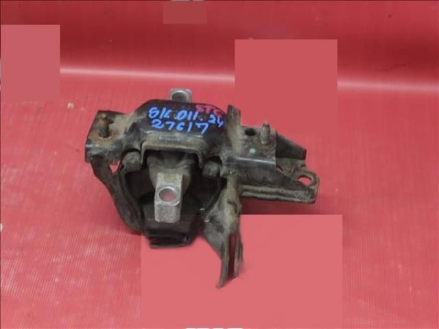 bontott SKODA FABIA II Motor Tartó Bak Bal