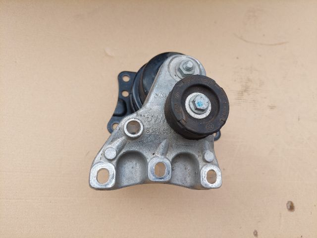 bontott SKODA FABIA II Motor Tartó Bak (Fém)