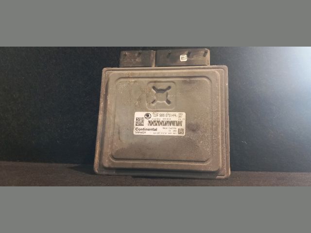 bontott SKODA FABIA II Motorvezérlő