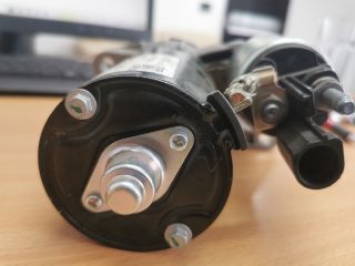 bontott SKODA FABIA II Önindító