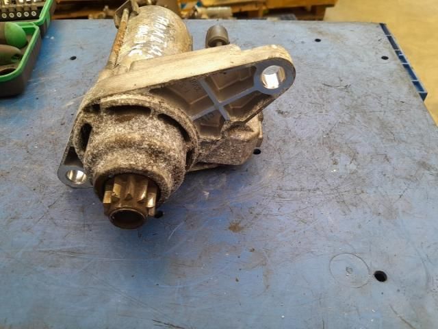 bontott SKODA FABIA II Önindító