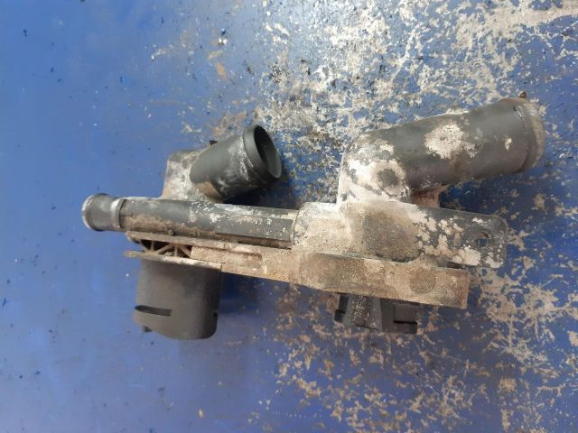 bontott SKODA FABIA II Termosztátház