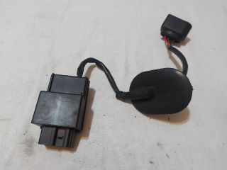 bontott SKODA FABIA II Üzemanyag Szivattyú Relé