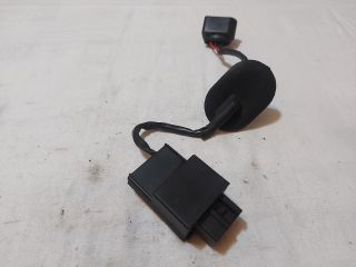 bontott SKODA FABIA II Üzemanyag Szivattyú Relé