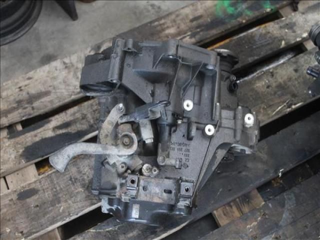 bontott SKODA FABIA II Váltó (Mechanikus)