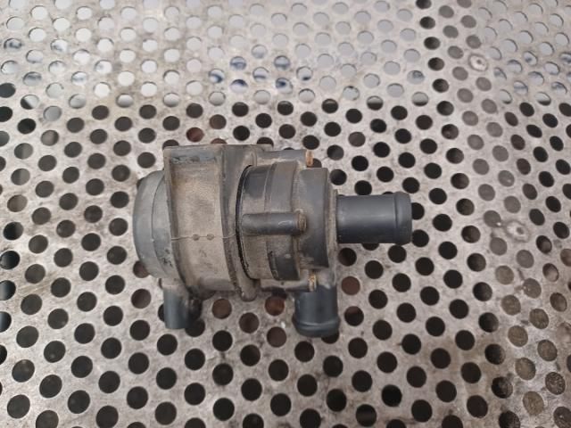 bontott SKODA FABIA II Vízpumpa