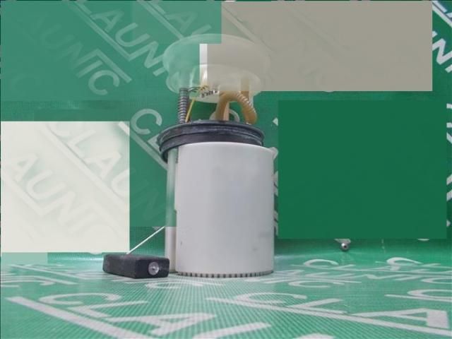 bontott SKODA FABIA II Üzemanyag Szivattyú