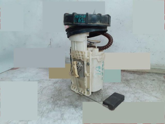 bontott SKODA FABIA II Üzemanyag Szivattyú