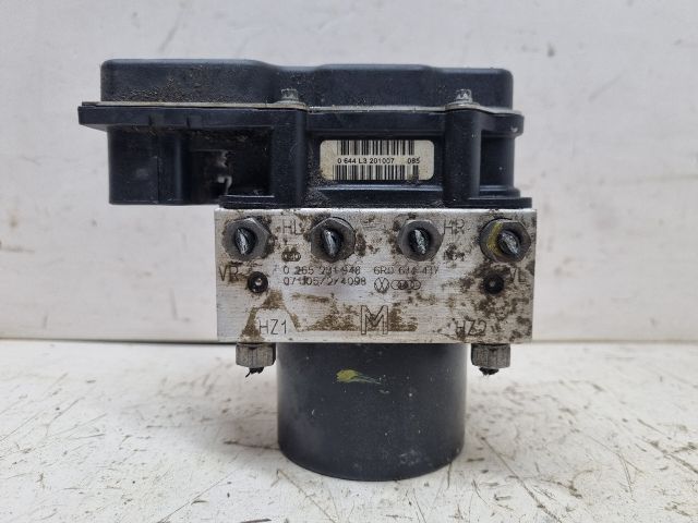 bontott SKODA FABIA II ABS Kocka