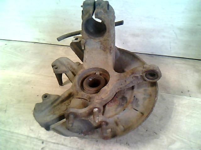 bontott SKODA FABIA II Bal első Csonkállvány Kerékaggyal