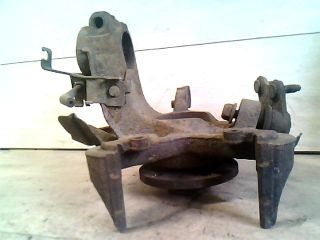 bontott SKODA FABIA II Bal első Csonkállvány Kerékaggyal