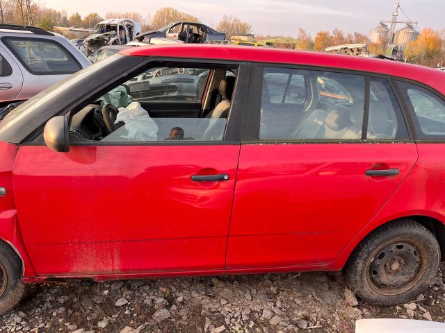 bontott SKODA FABIA II Bal hátsó Lengéscsillapító