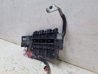 bontott SKODA FABIA II Biztosítéktábla Motortér