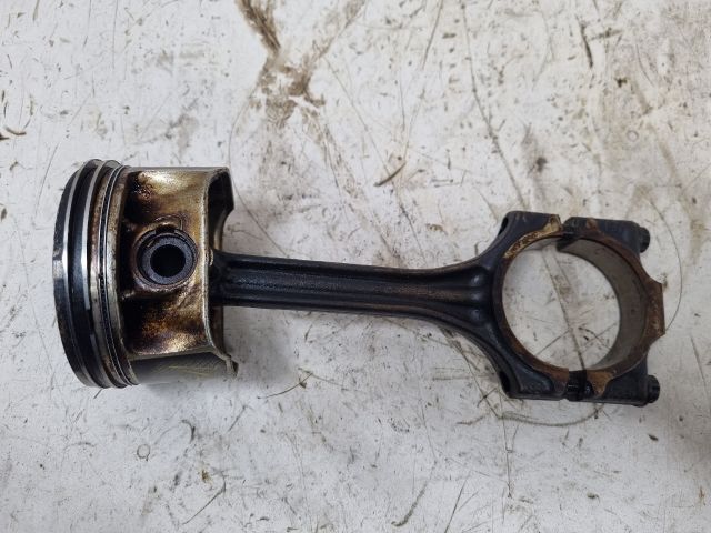 bontott SKODA FABIA II Dugattyú és Hajtókar