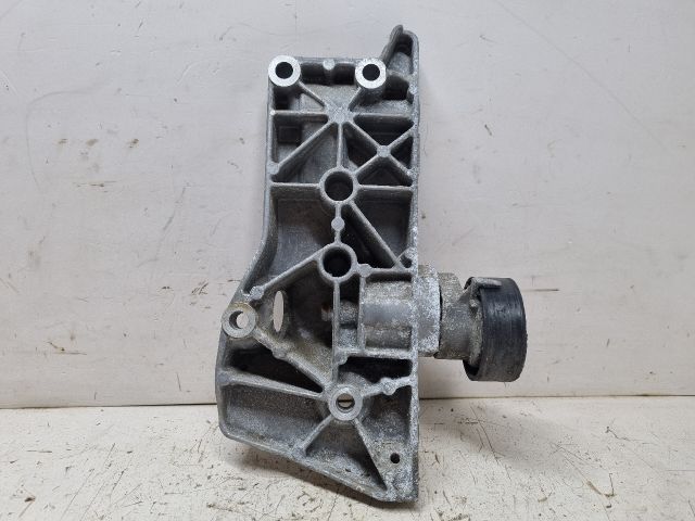 bontott SKODA FABIA II Generátor Tartó Bak