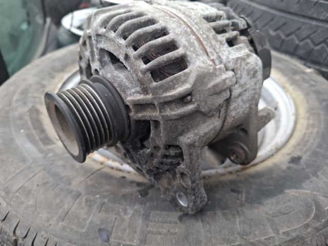 bontott SKODA FABIA II Generátor