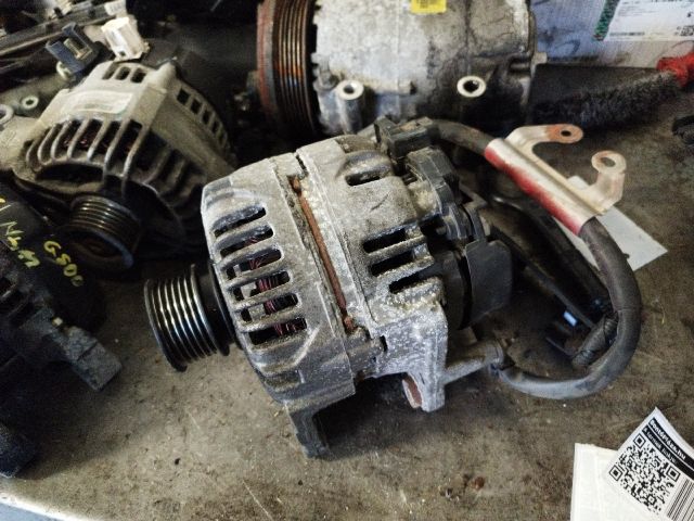 bontott SKODA FABIA II Generátor