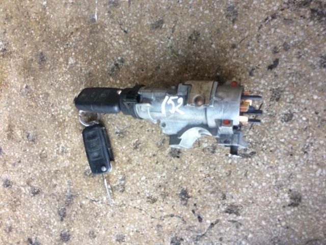 bontott SKODA FABIA II Gyújtáskapcsoló