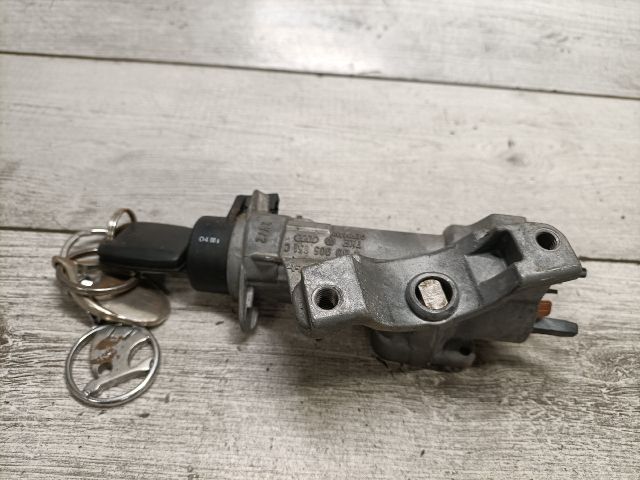 bontott SKODA FABIA II Gyújtáskapcsoló