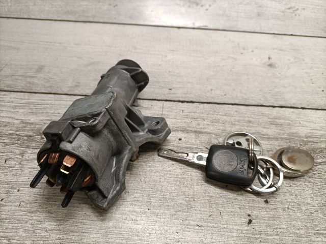 bontott SKODA FABIA II Gyújtáskapcsoló