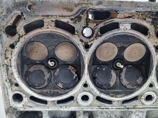 bontott SKODA FABIA II Hengerfej