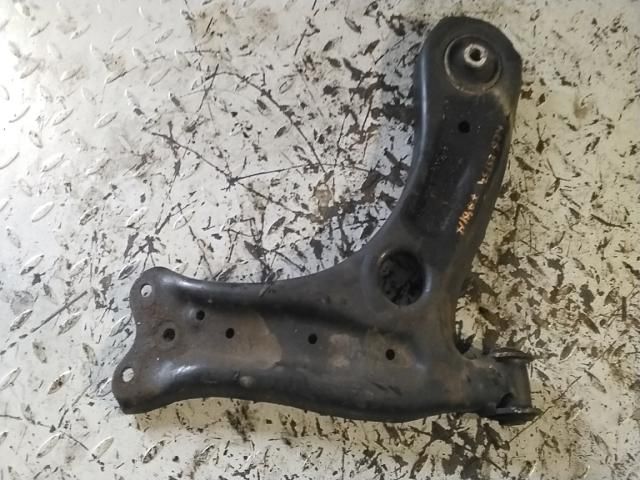 bontott SKODA FABIA II Jobb első Lengőkar