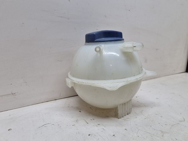 bontott SKODA FABIA II Kiegyenlítő Tartály