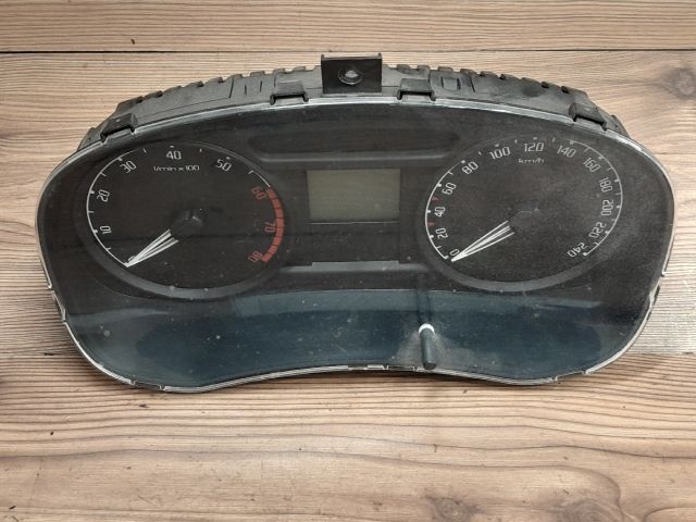 bontott SKODA FABIA II Kilométeróra