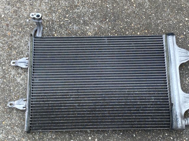 bontott SKODA FABIA II Klímahűtő Radiátor