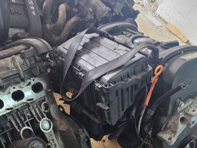 bontott SKODA FABIA II Komplett Motor (Segédberendezésekkel)