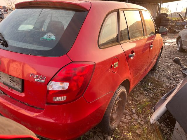 bontott SKODA FABIA II Középső Kipufogó Dob