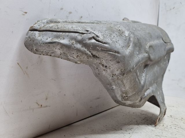 bontott SKODA FABIA II Leömlő Hővédő Lemez