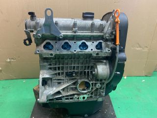 bontott SKODA FABIA II Motor (Fűzött blokk hengerfejjel)