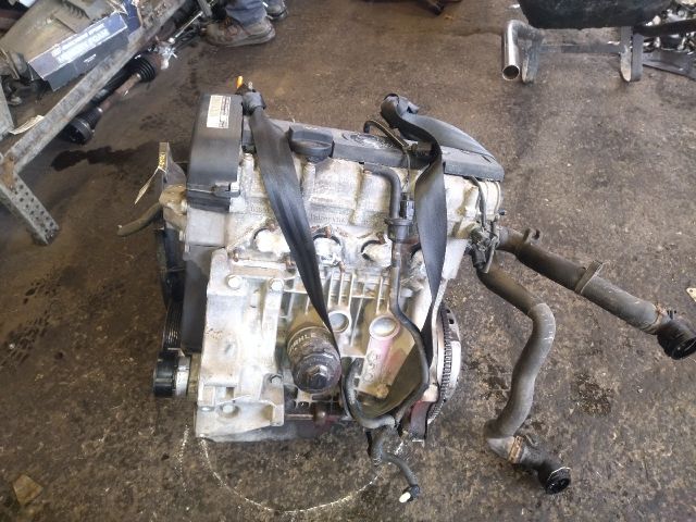 bontott SKODA FABIA II Motor (Fűzött blokk hengerfejjel)