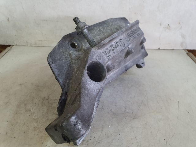 bontott SKODA FABIA II Motor Tartó Bak (Fém)