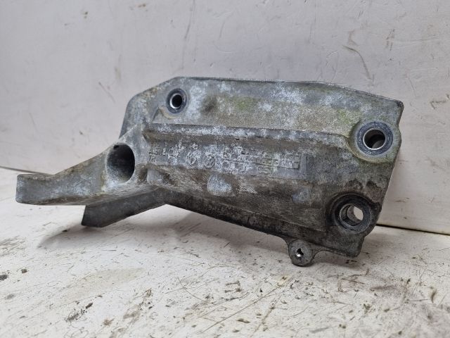 bontott SKODA FABIA II Motor Tartó Bak (Fém)