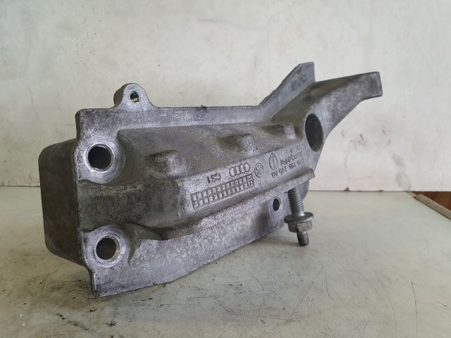 bontott SKODA FABIA II Motor Tartó Bak (Fém)