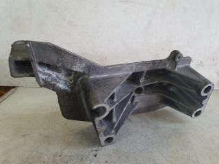bontott SKODA FABIA II Motor Tartó Bak (Fém)