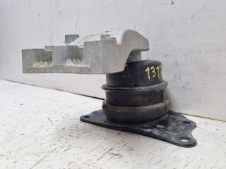 bontott SKODA FABIA II Motor Tartó Bak Jobb