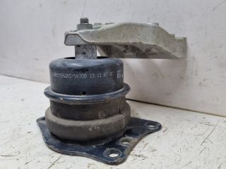 bontott SKODA FABIA II Motor Tartó Bak Jobb