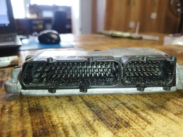 bontott SKODA FABIA II Motorvezérlő