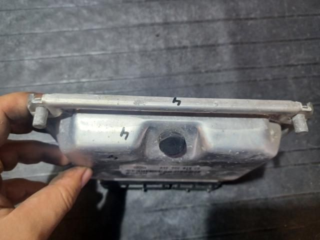 bontott SKODA FABIA II Motorvezérlő