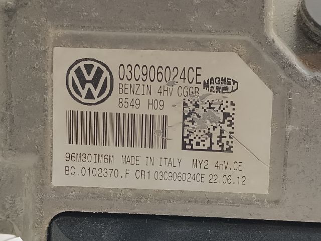 bontott SKODA FABIA II Motorvezérlő