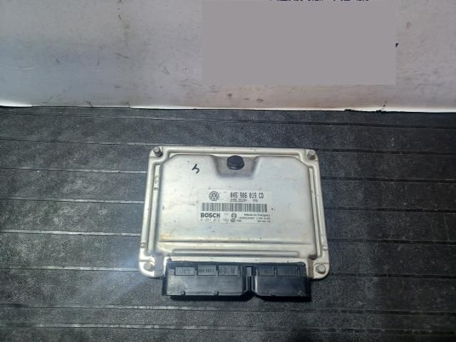 bontott SKODA FABIA II Motorvezérlő