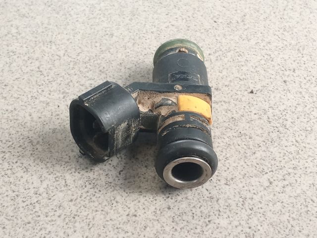 bontott SKODA FABIA II Porlasztó (1 db)