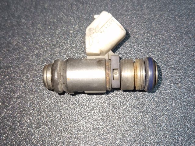 bontott SKODA FABIA II Porlasztó (1 db)