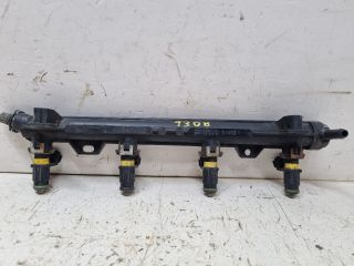 bontott SKODA FABIA II Porlasztó Sor / Híd